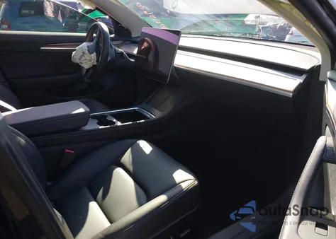 2023 Tesla Model 3 Performance Dual Motor All-Wheel Drive from USA, damaged, VIN 5YJ3E1EC3PF617105